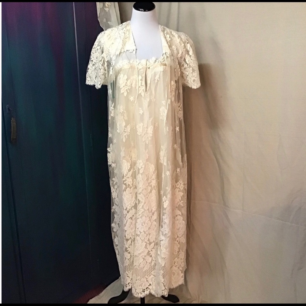Silk Peignoir Set